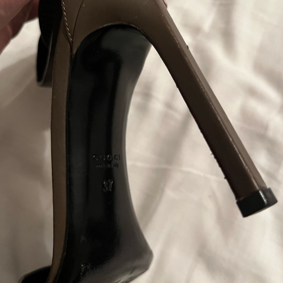 Gucci shoes - Picture 3 of 7